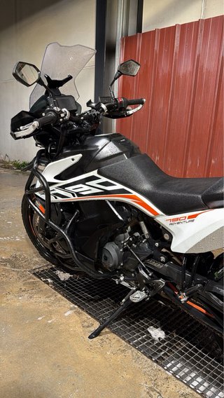 KTM 790 Adventure 2019 Negra/Blanca