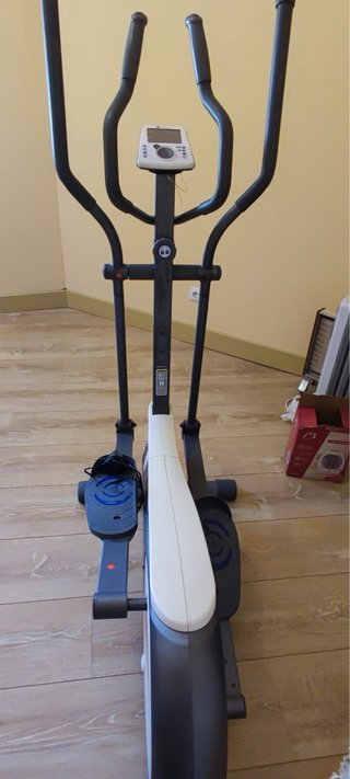 Bicicleta elíptica VE730