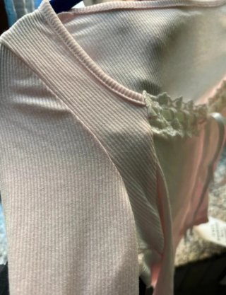 Crop top manica lunga con  fiocco coquette