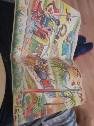 Álbum Dumbo Walt Disney con cromos y poster