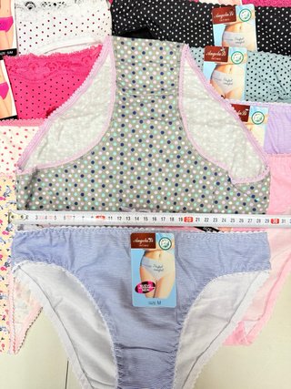 Lote 12 braguitas talla M varias marcas
