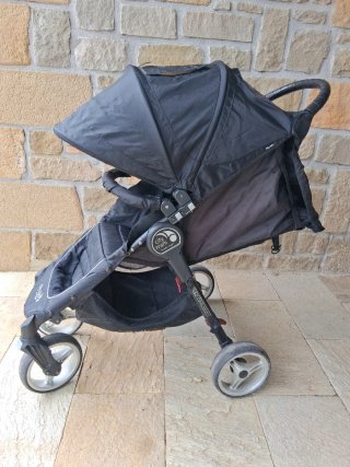 City Mini 4 Negra