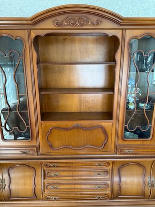 Mueble comedor madera maciza y cristal