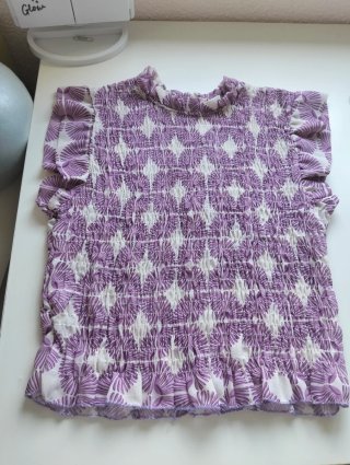 Top Morado y Blanco Estampado