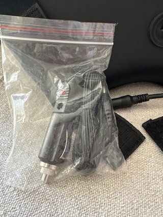 Almohada de masaje con calor xa cargar en el coche