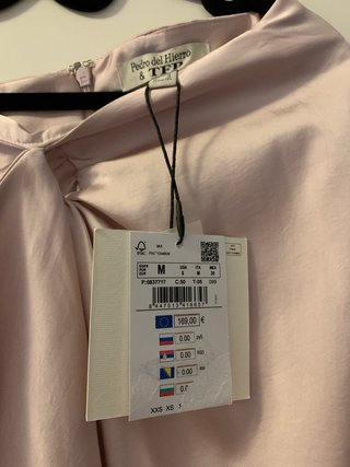 Falda Pedro del Hierro rosa satinada