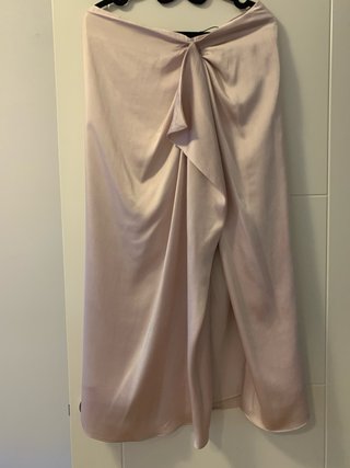 Falda Pedro del Hierro rosa satinada
