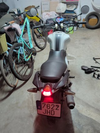 Moto Keeway 15cc y accesorios.