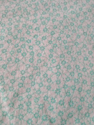 Federa con fiorellini verdi e fascia fantasia