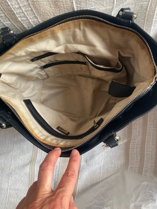 Bolso Guess Negro y Blanco