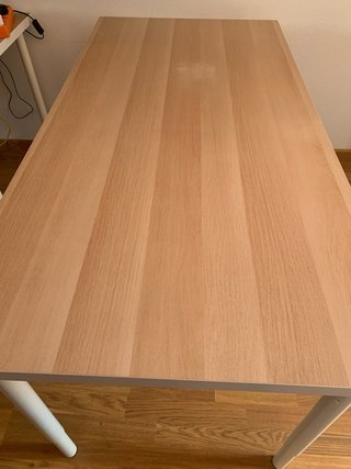 2 Scrivanie IKEA in legno con gambe regolabili