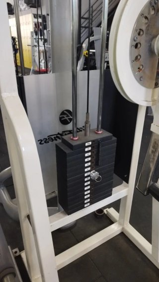 Máquina Multicadera Life Fitness