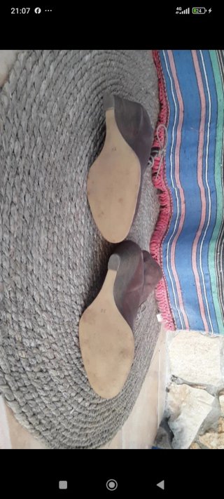 Botines de piel marrones con cordones