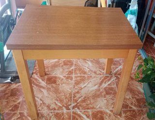 Mesa de comedor extensible madera.