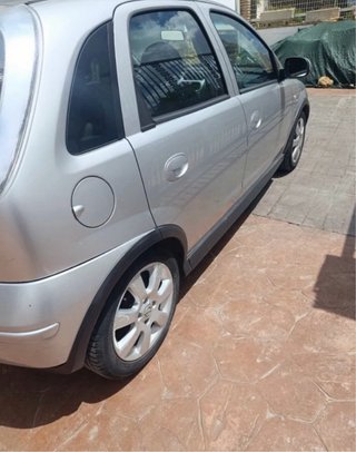 Opel Corsa 2005