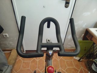 Bicicleta Estática ES700 Indoor Cycle
