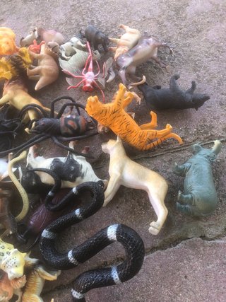 Lote de animales de juguete