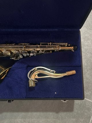 Saxofón Tenor King 615