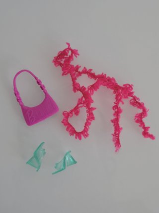 VESTIDO Y2K E ACCESSORI BARBIE FASHIONISTAS, 2023