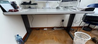 Mesa de escritorio profesional