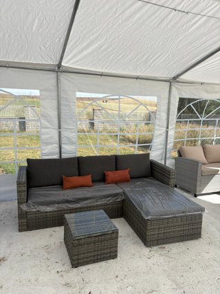Sofá Chaiselongue + Mesa de Terraza