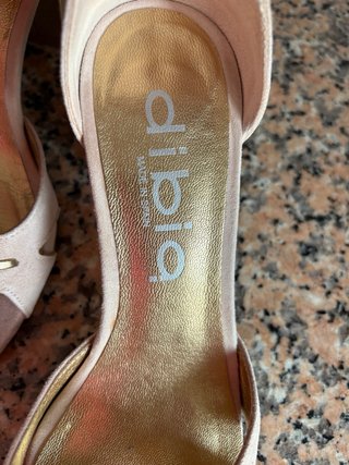 Sandalias en piel, Beige y Dorado