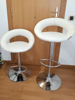 Set de 2 Taburetes blancos de Cocina