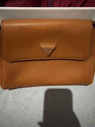 Bolso Guess Marrón