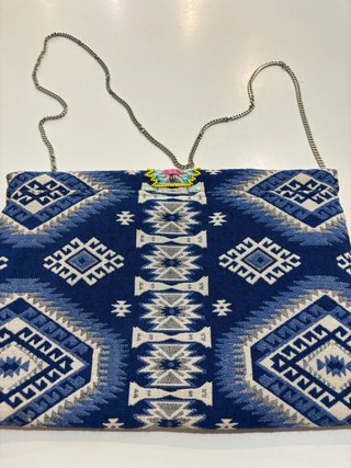Bolso de mano o bandolera étnico