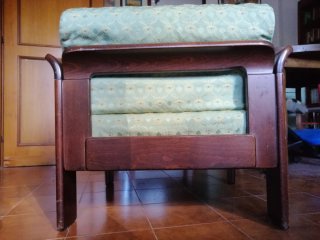 Poltrona design anni 60/70 in tessuto e legno