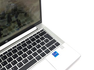 E1811331-0    Pc Portatil Hp Probook