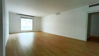 Piso en alquiler en Nueva Andalucía centro en Marbella