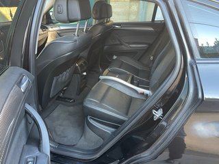 BMW X6 2011