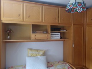 Dormitorio juvenil madera maciza