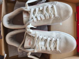 Zapatillas Puma Beige y Rosa