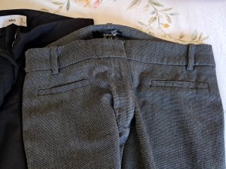 Pantalones vaqueros, negros y grises
