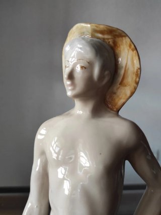 Figura decorativa de porcelana