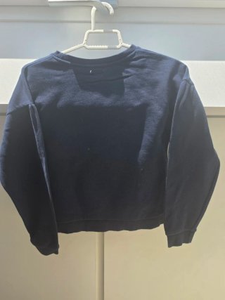 Sudadera niña azul marino con corazón