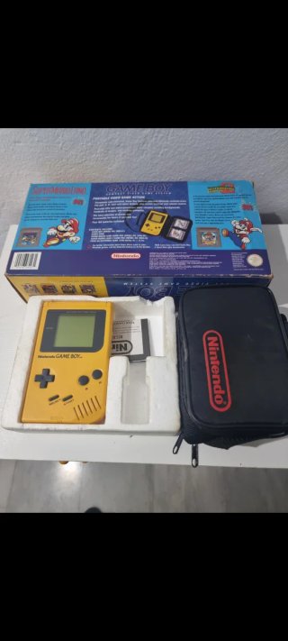 Nintendo Game Boy Pack Accesorios y Juegos