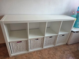 Estantería Kallax con 4 Cajas