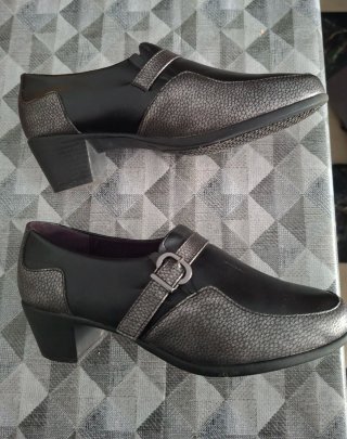 Zapatos Yameiji Mujer Negros y Plateados