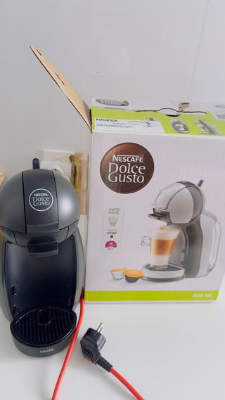 Cafetera Nescafé Dolce Gusto Mini Me