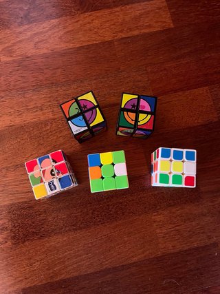 Lote 5 Cubos de Rubik