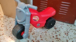 Bicicleta Chicco Red Bullet sin pedales y Moto