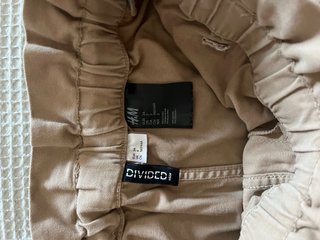 Pantalón corto H&M beige talla XS
