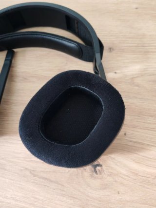 Corsair HS80 RGB Auriculares Inalámbricos