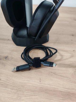 Corsair HS80 RGB Auriculares Inalámbricos