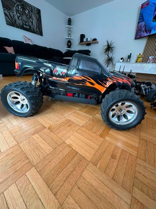 Coche teledirigido RC