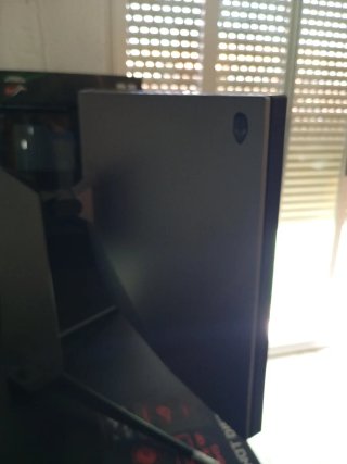 Monitor Alienware Curvo Negro