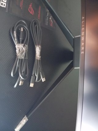 Monitor Alienware Curvo Negro